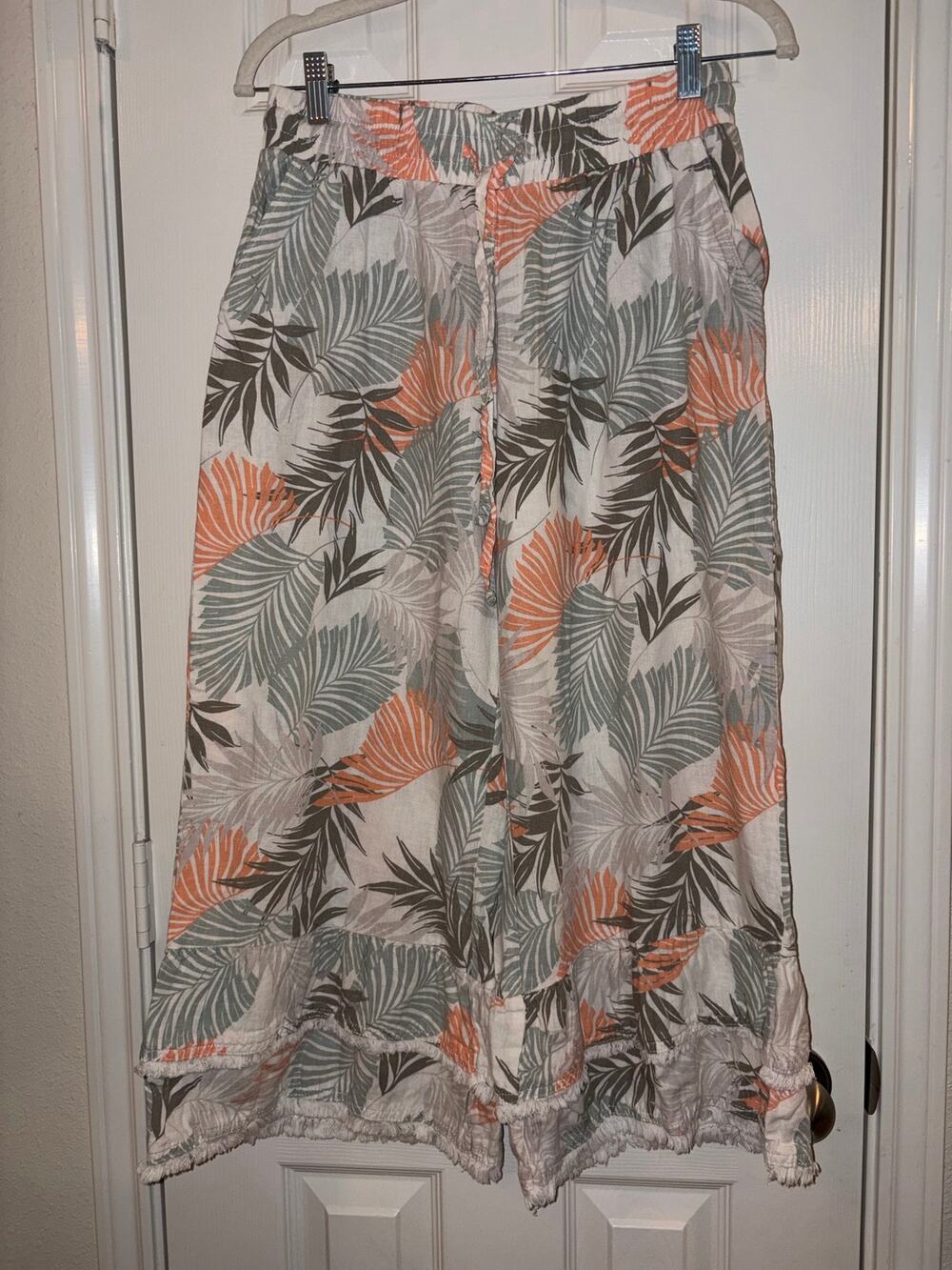 Cato Women’s Small Linen Blend Tropical Wide Leg Crop Pants Fringe Hem